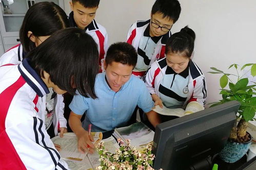 平樂中學(xué)群英薈 名優(yōu)教師展播，打造高品質(zhì)教育公共服務(wù)新高地